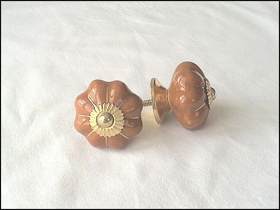 Ancien Bouton De Porte En Porcelaine – Modèle Rose – Vintage
